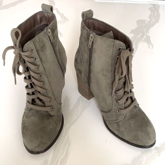 Candie's Shoes Candies Olive Green Boots Sz 8 Poshmark